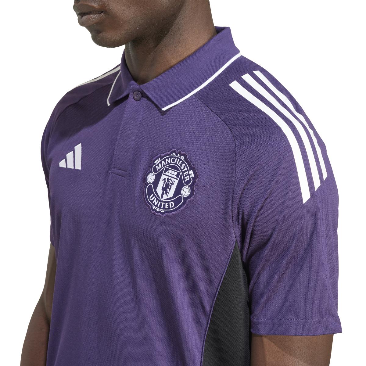 product/2/0/2025_adidas_jp3105_6_apparel_on_model_detail_view_2_white.jpg