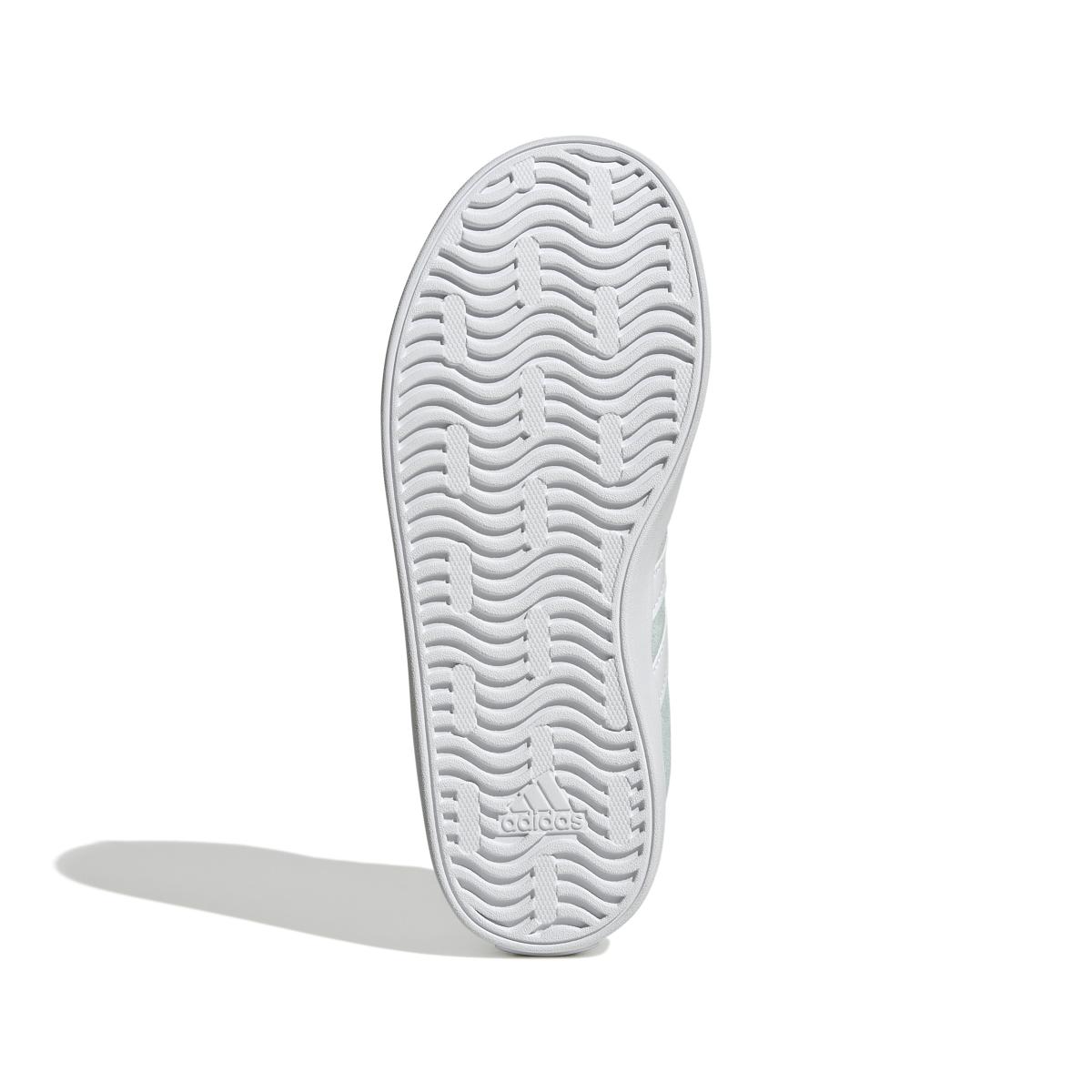 product/a/d/adidas_ih2406_4_footwear_photography_bottom_view_white.jpg