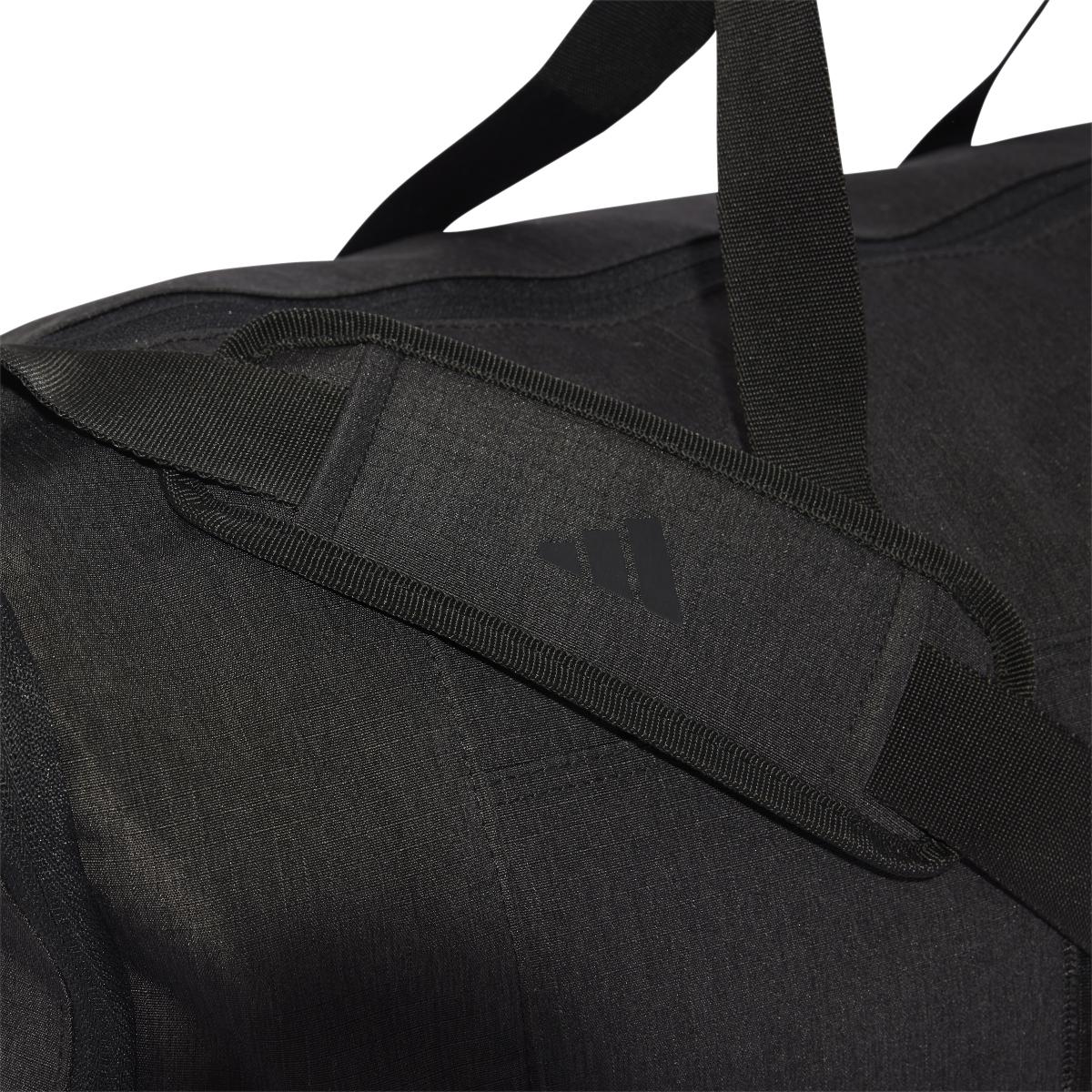 product/a/d/adidas_im5521_4_hardware_photography_detail_view_1_white.jpg