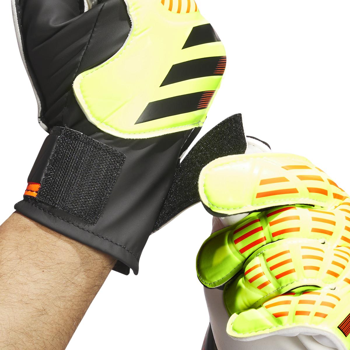 product/a/d/adidas_iq4026_2_hardware_on_model_detail_view_1_white.jpg