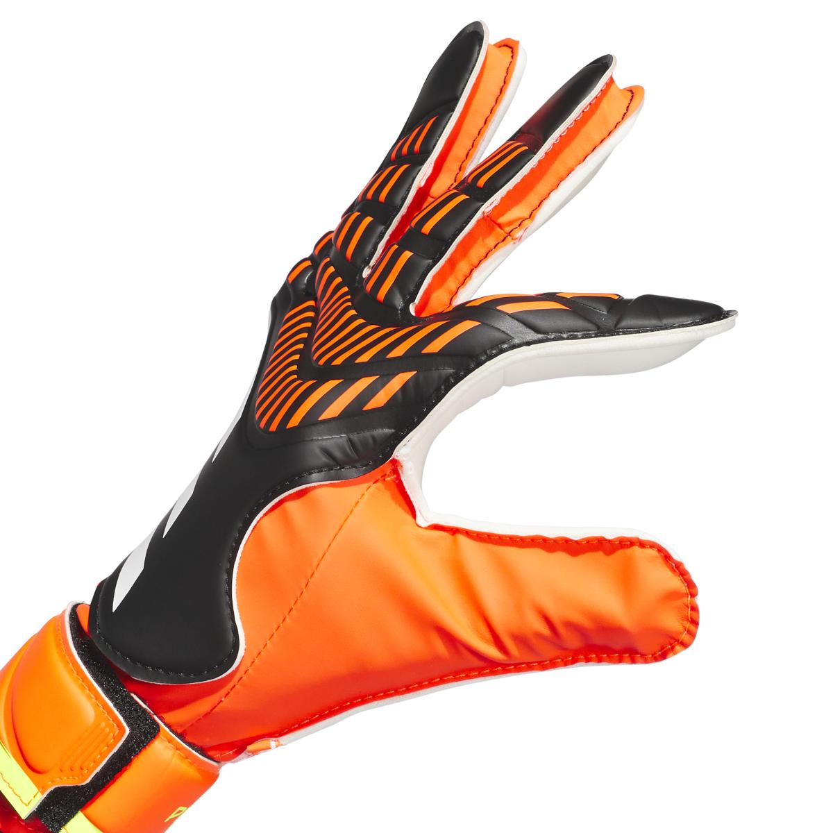 product/a/d/adidas_iq4027_3_hardware_on_model_detail_view_2_white-nw0324.jpg
