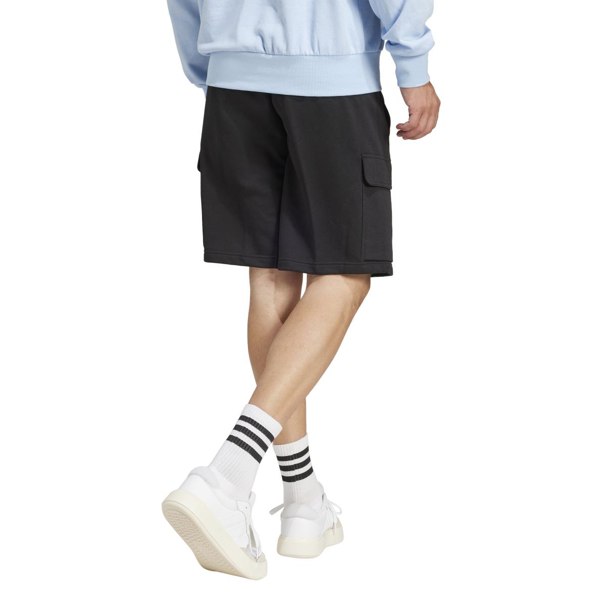 product/a/d/adidas_je3869_black-white_3.jpg