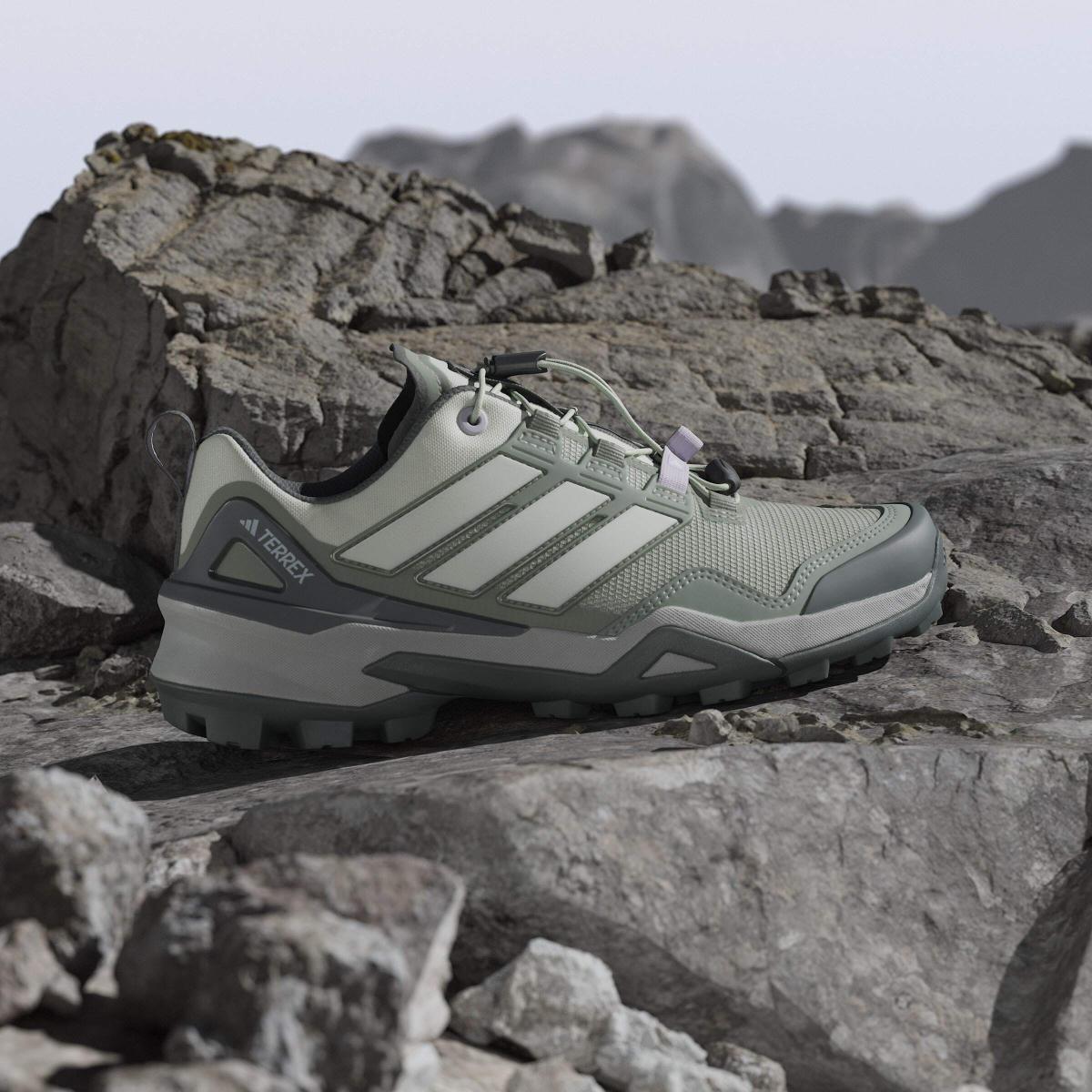 product/a/d/adidas_jh6389_16_footwear_photography_heromrktng_view_3-nw091625.jpg