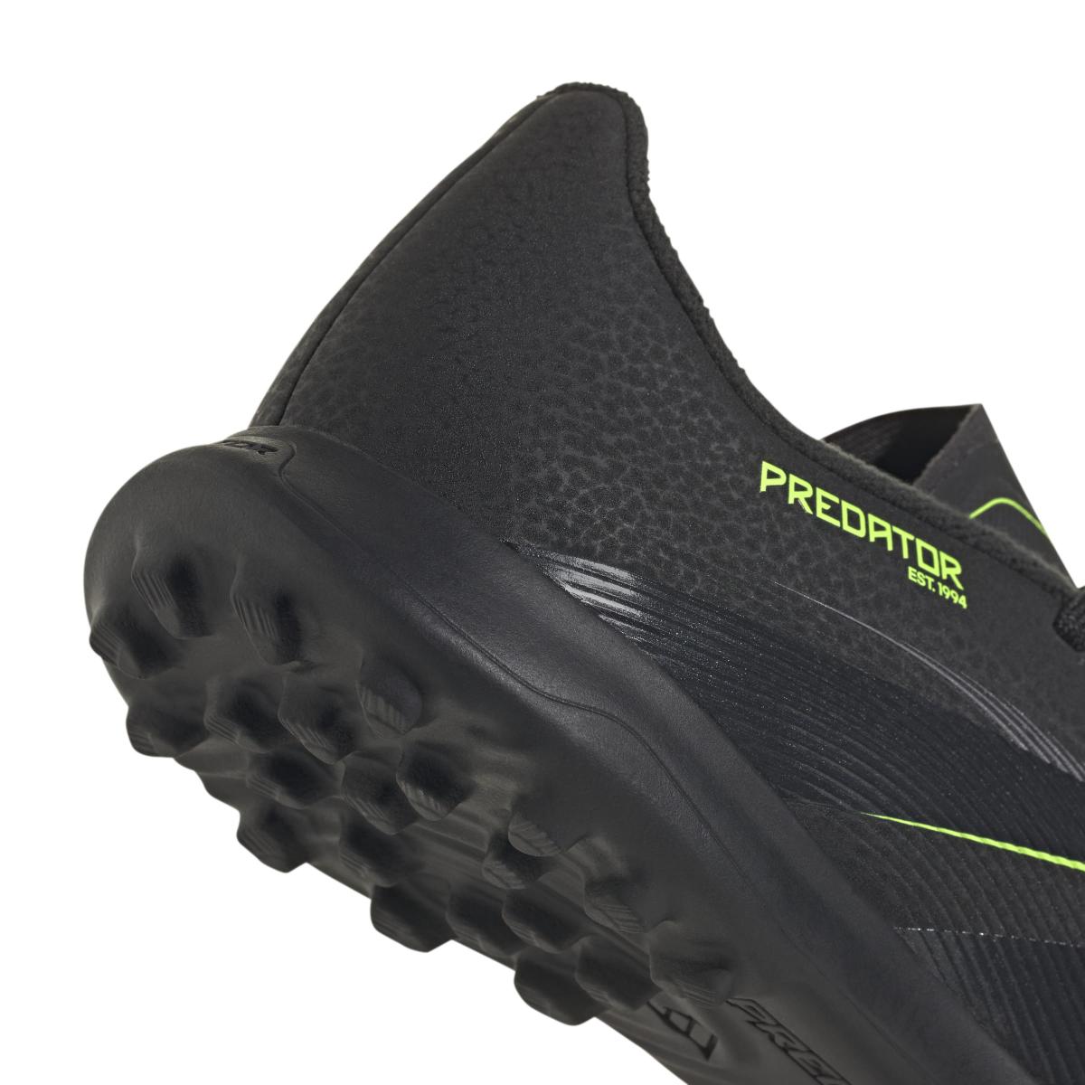 product/a/d/adidas_ji1151_7_footwear_photography_detail_view_1_white.jpg