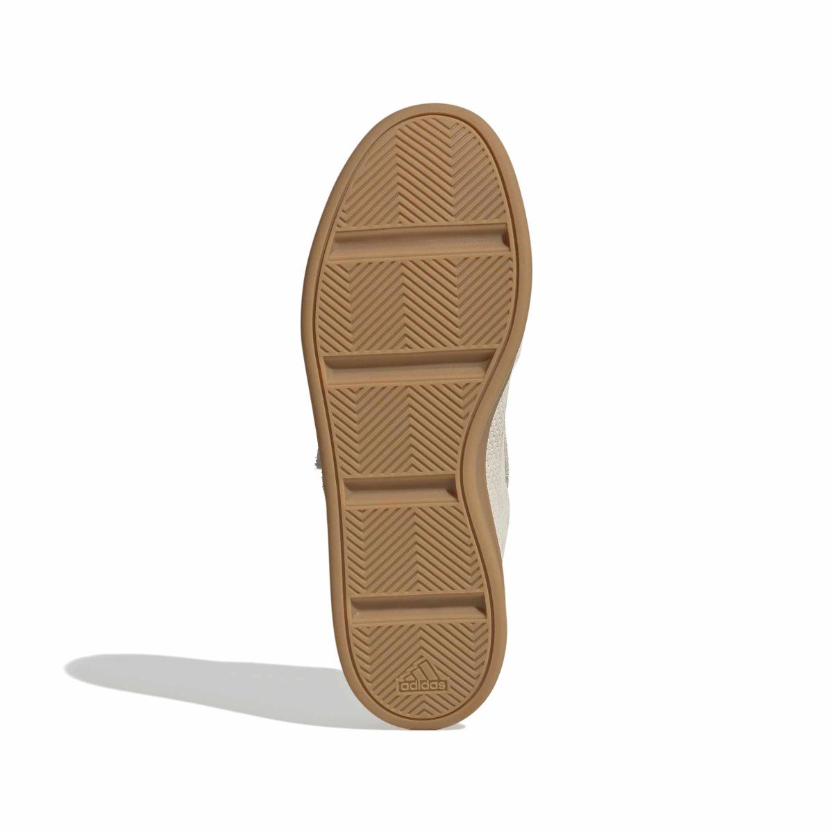 product/a/d/adidas_jq5651_4_footwear_photography_bottom_view_white-nw091625.jpg