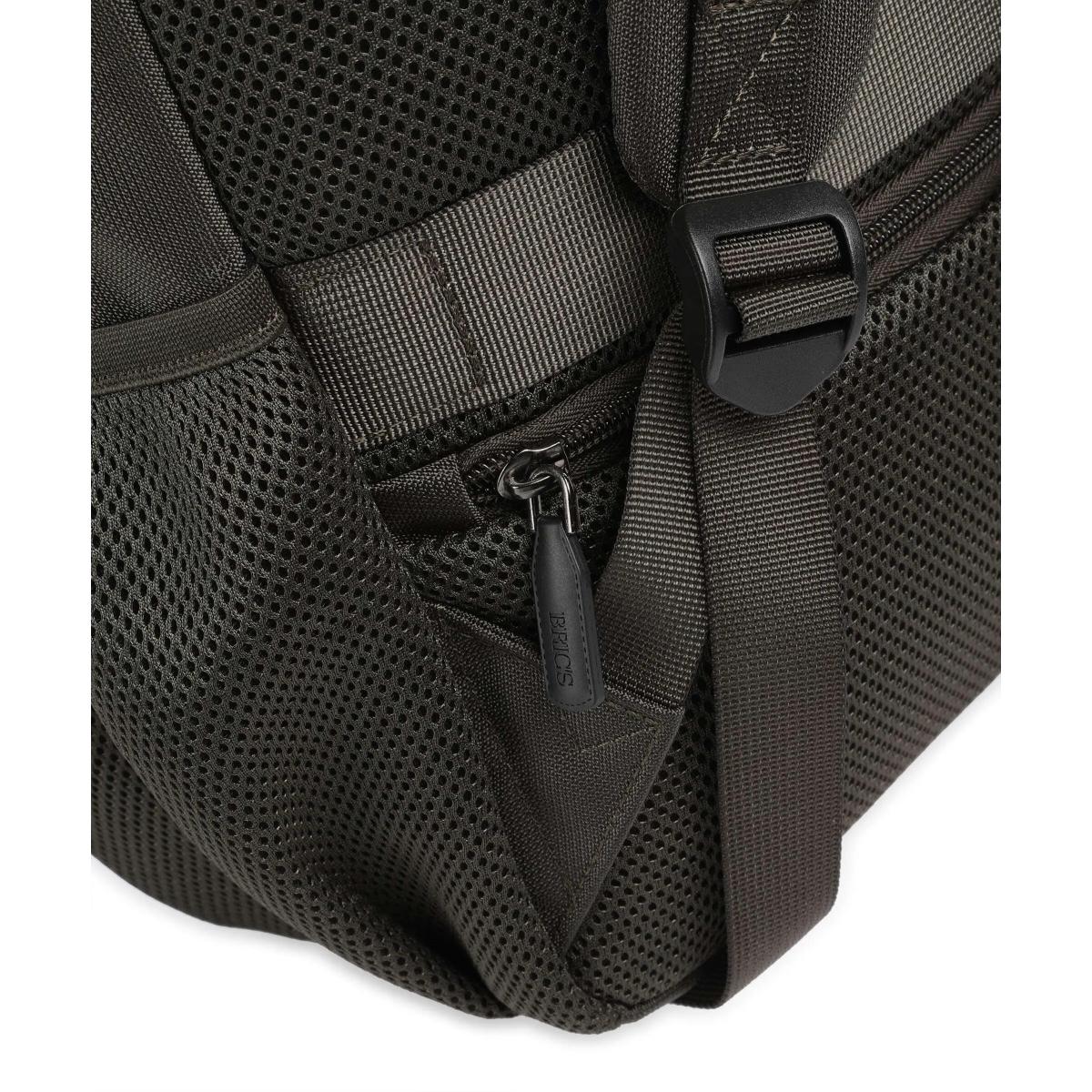product/b/r/bric-s-milano_b2y04496.078_oliva_6.jpg