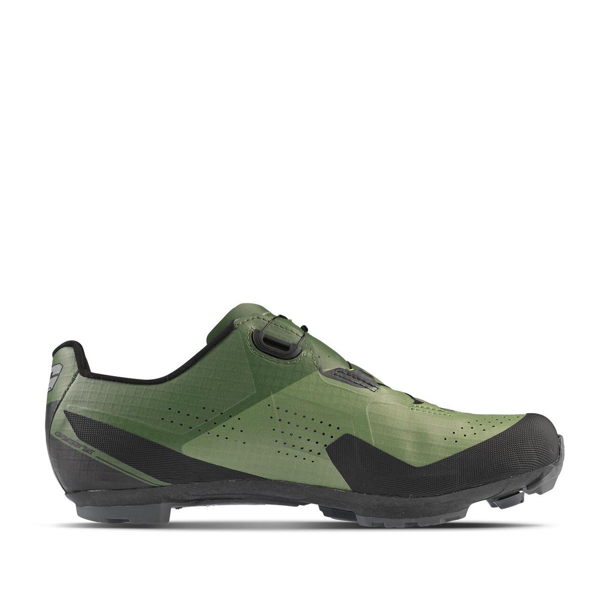 product/g/a/gaerne-3880-010-green-2.jpg