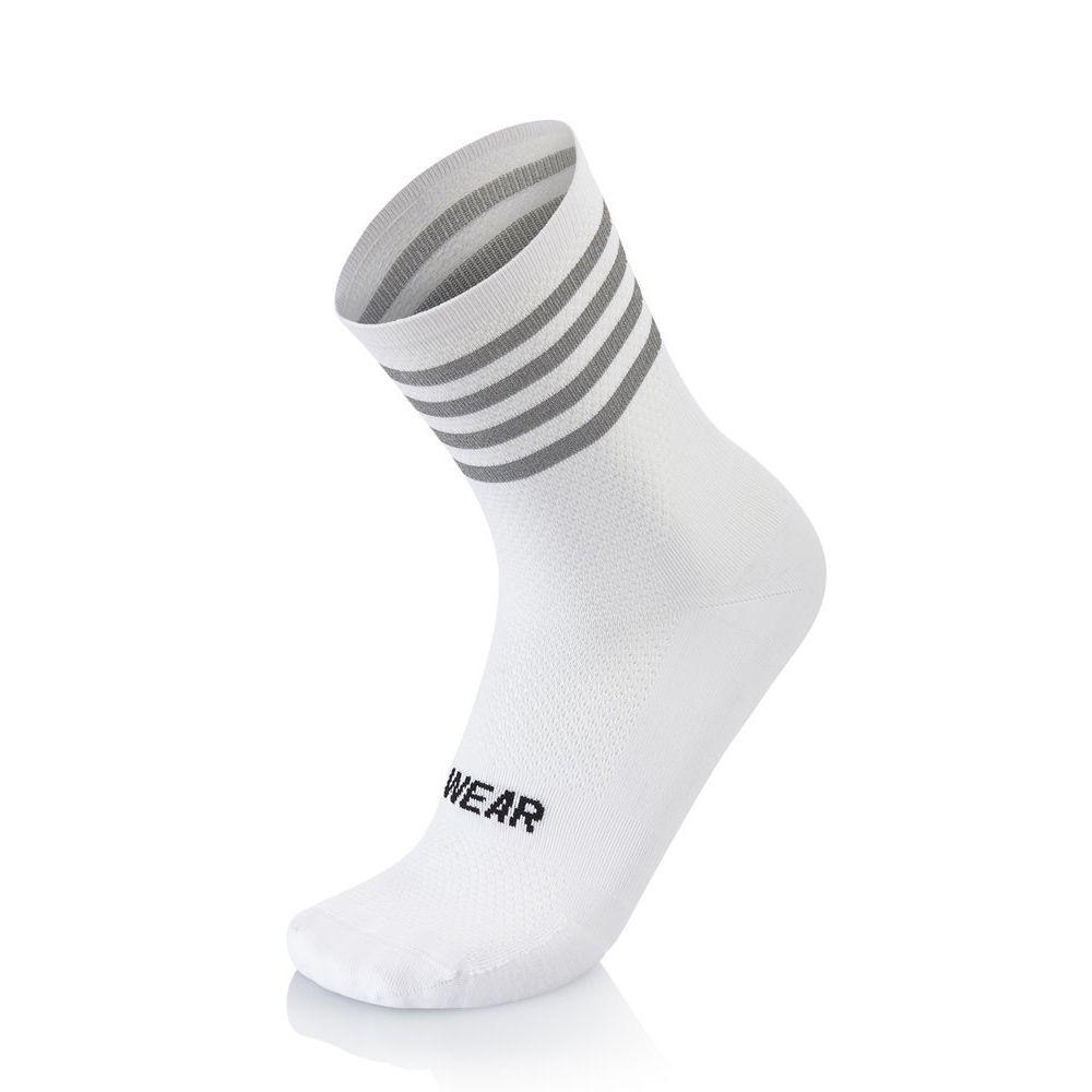 product/m/b/mb-wear_727901_blanc_1.jpg