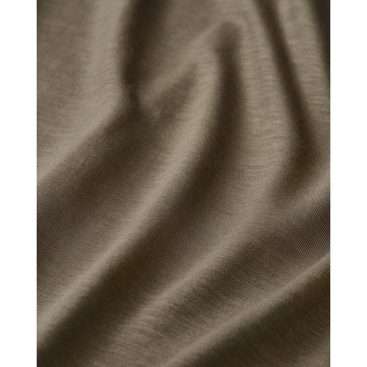 product/t/h/the-resort-co_st240034300_khaki_2.jpg