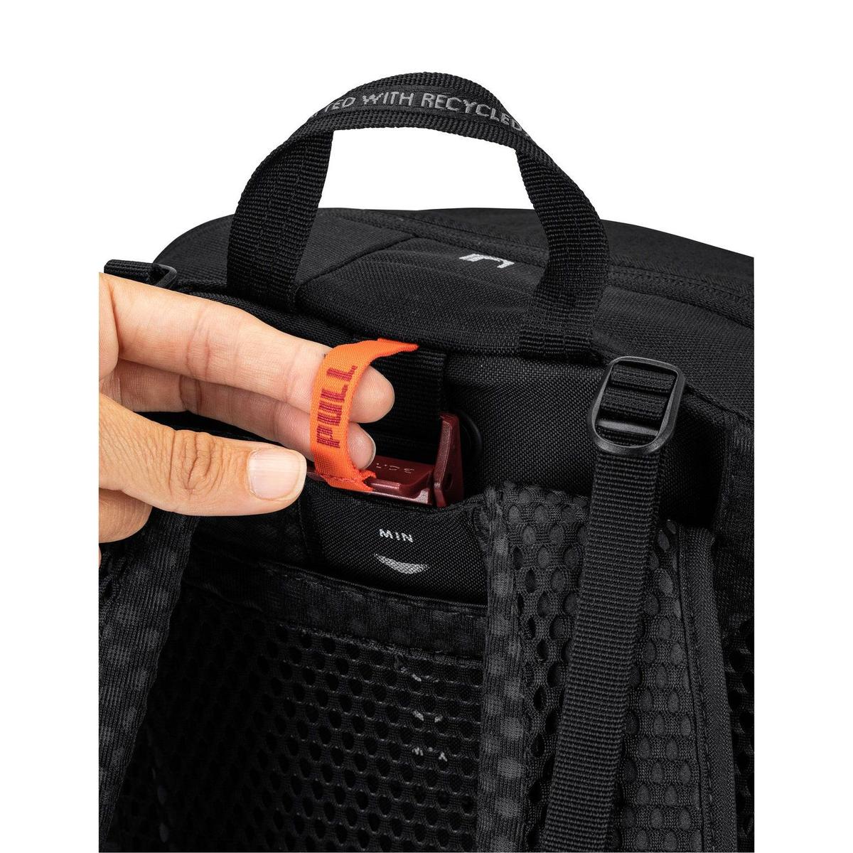 product/v/a/vaude_45444-215_black_7.jpg