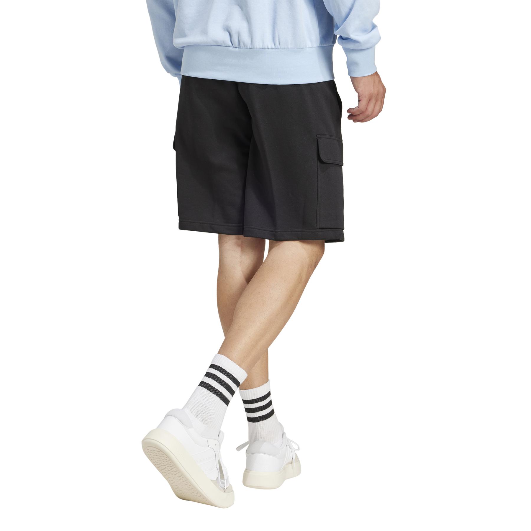 product/a/d/adidas_je3869_black-white_3.jpg