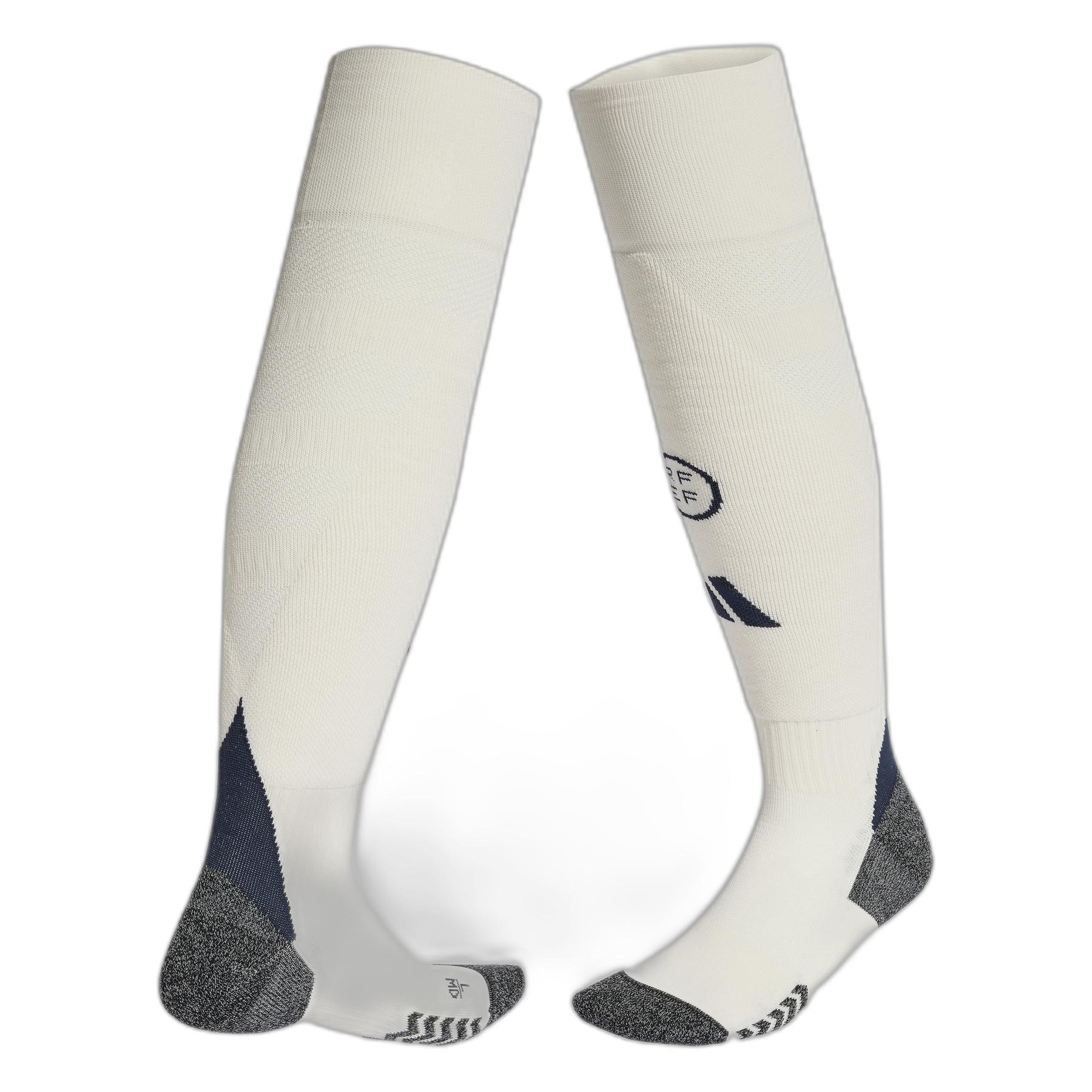 product/a/d/adidas_jf2652_chalk-white-night-navy_1.jpg