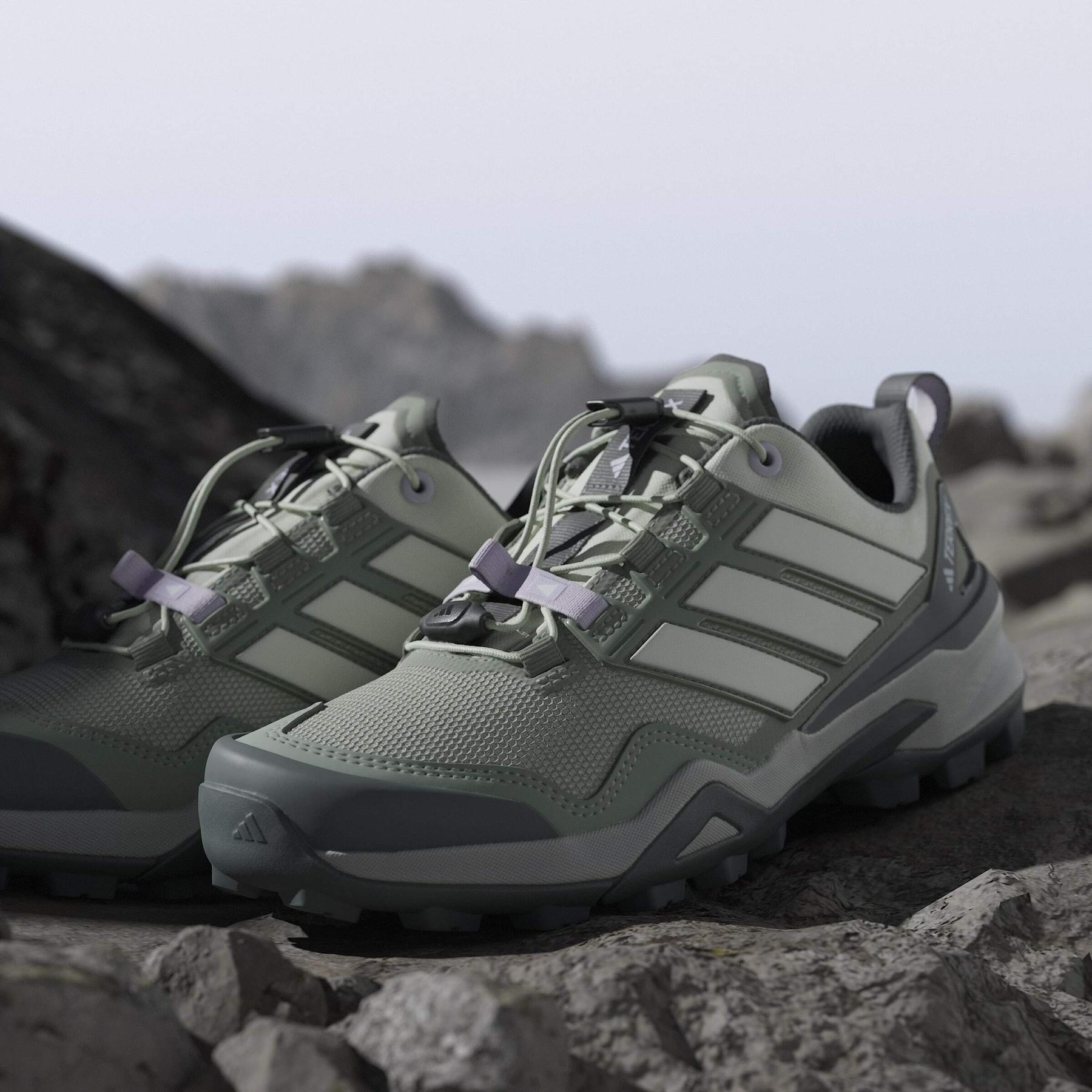 product/a/d/adidas_jh6389_22_footwear_photography_heromrktng_view_9-nw091625.jpg