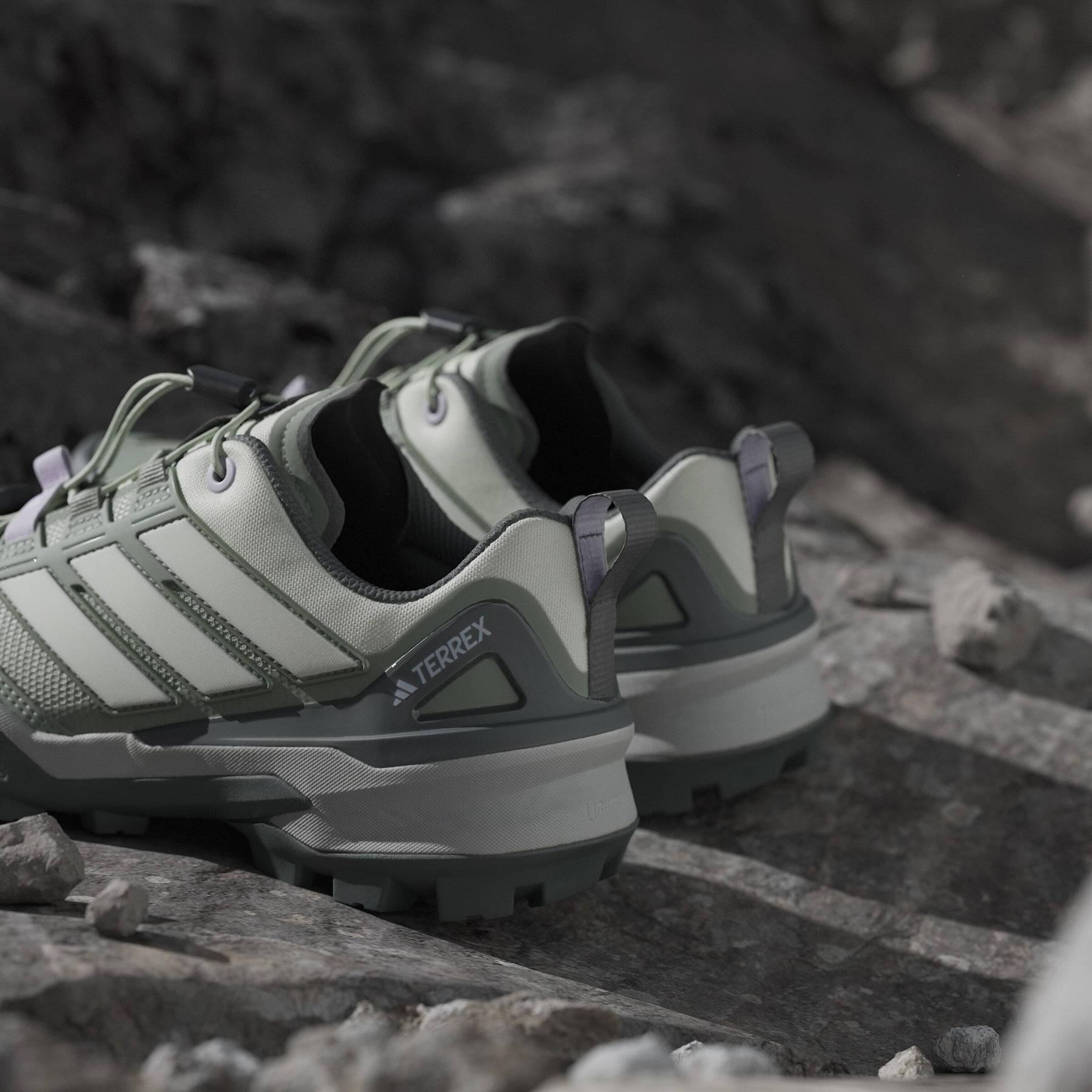 product/a/d/adidas_jh6389_23_footwear_photography_heromrktng_view_10-nw091625.jpg