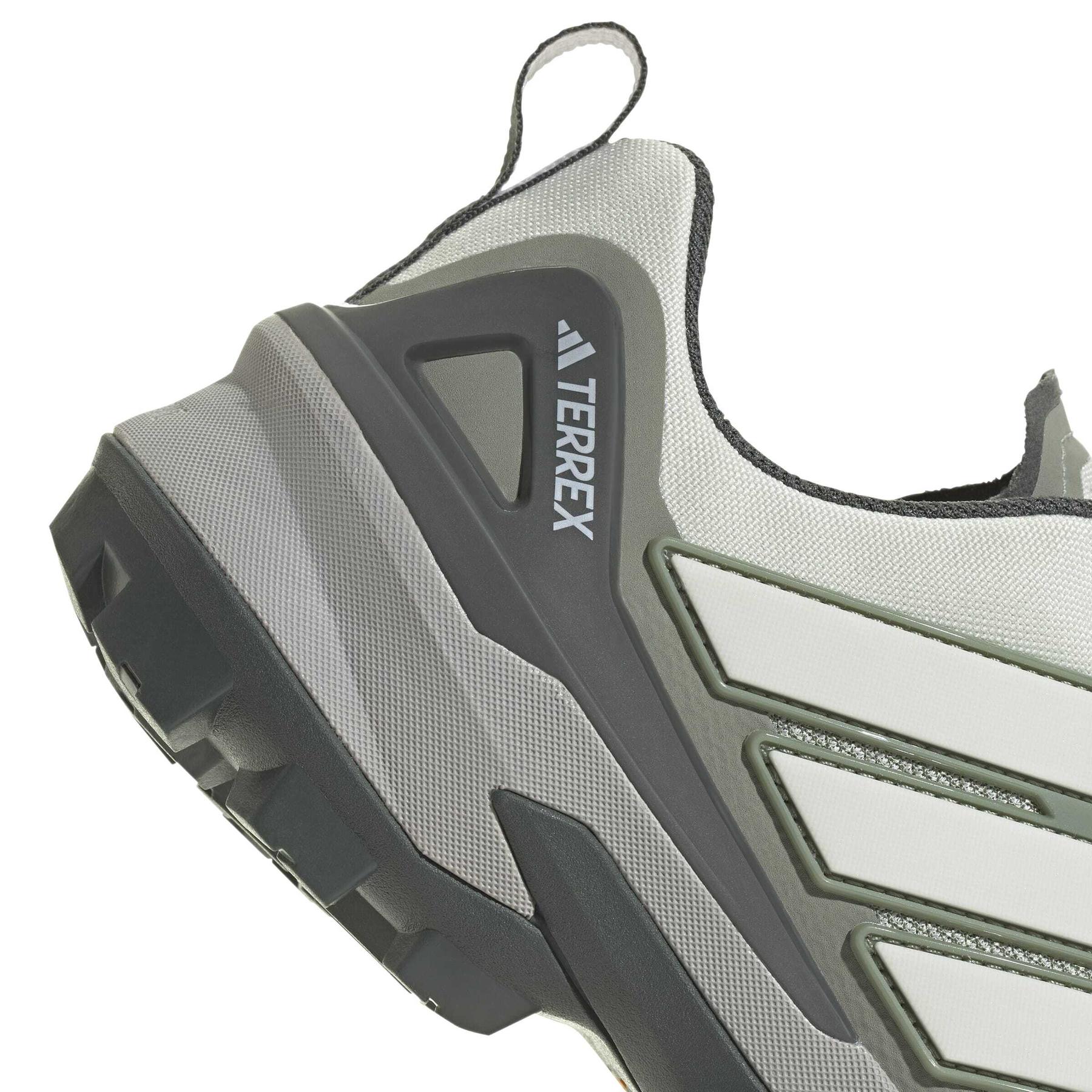 product/a/d/adidas_jh6389_9_footwear_photography_detail_view_2_white-nw091625.jpg