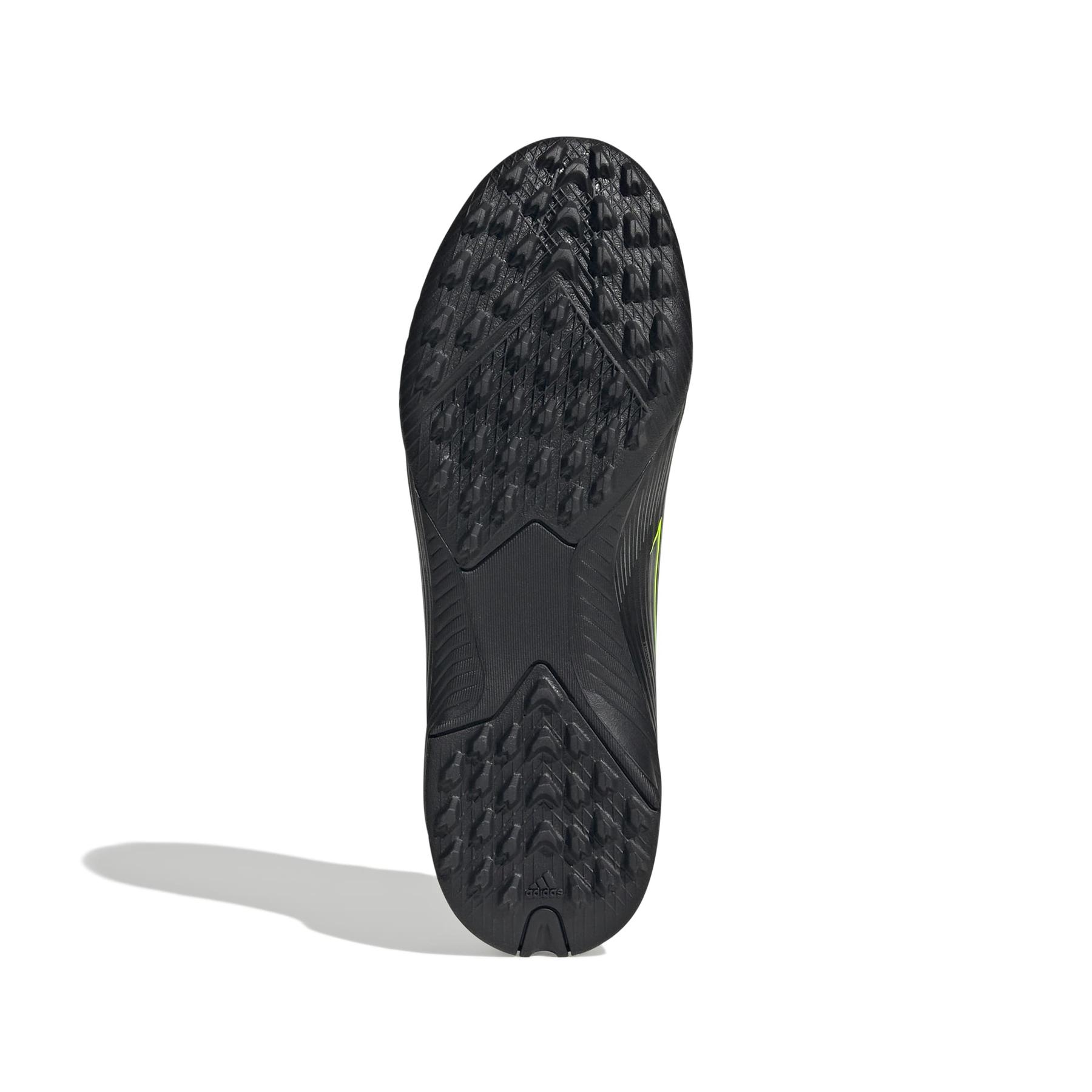 product/a/d/adidas_jh9999_3_footwear_photography_bottom_view_white-nw091625.jpg