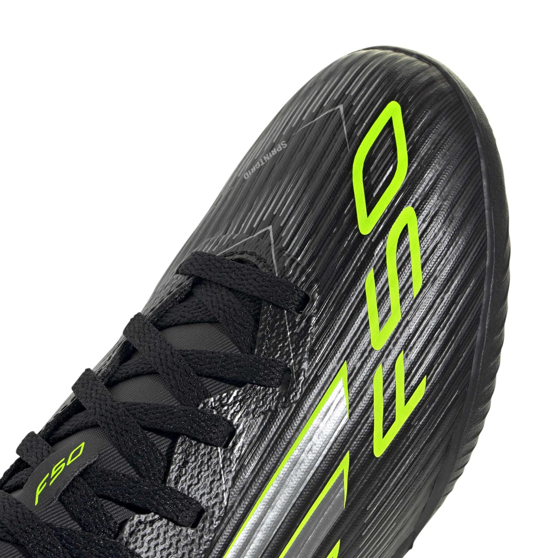 product/a/d/adidas_jh9999_8_footwear_photography_detail_view_2_white-nw091625.jpg