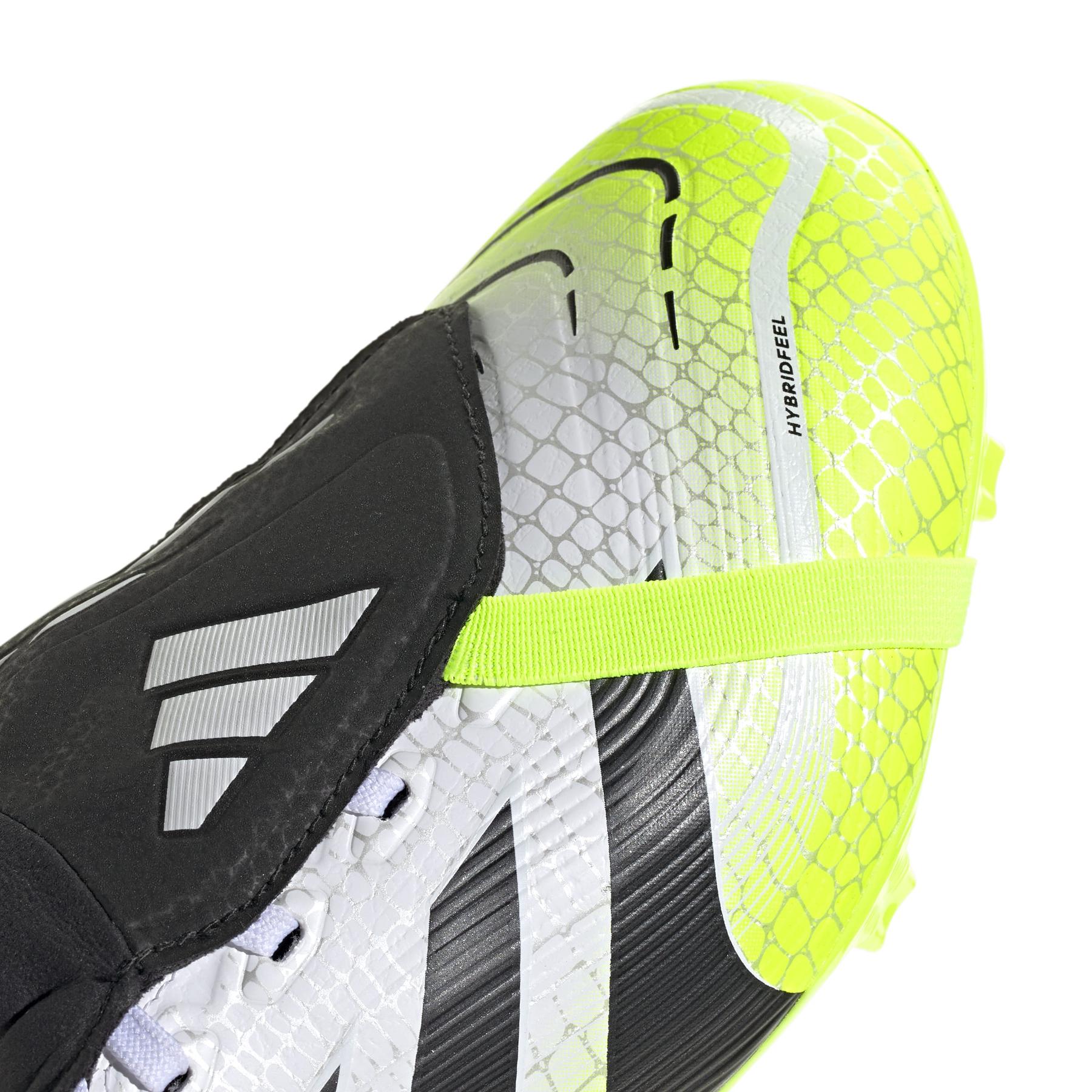 product/a/d/adidas_ji1111_7_footwear_photography_detail_view_1_white.jpg