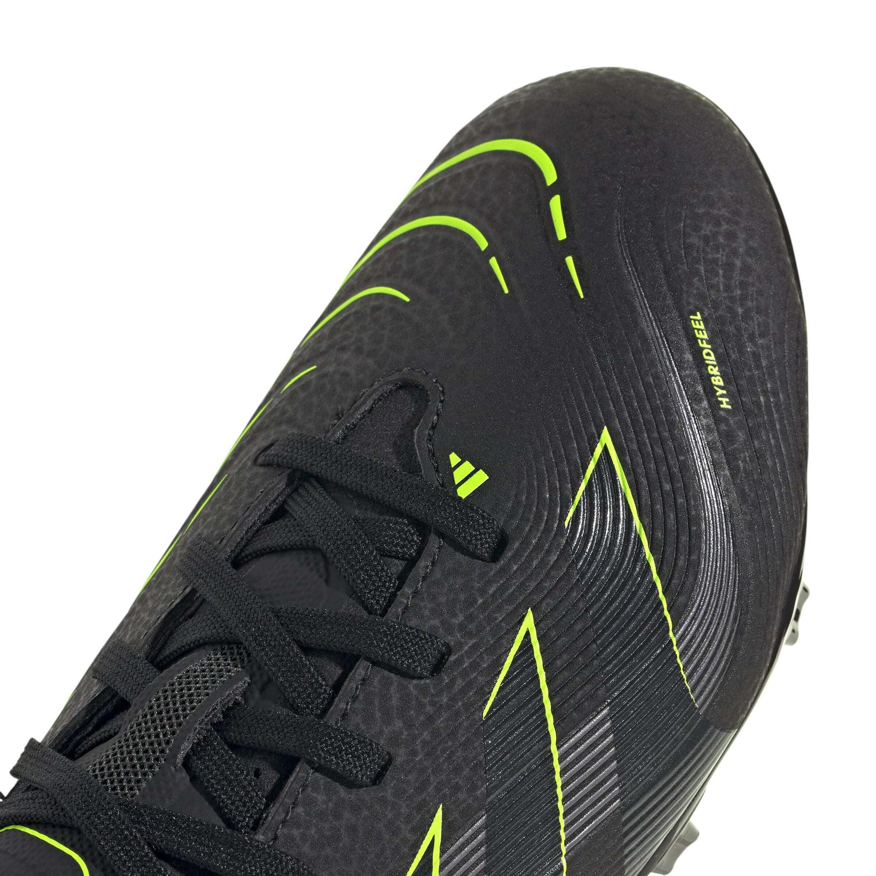 product/a/d/adidas_ji1122_8_footwear_photography_detail_view_2_white-nw091625.jpg