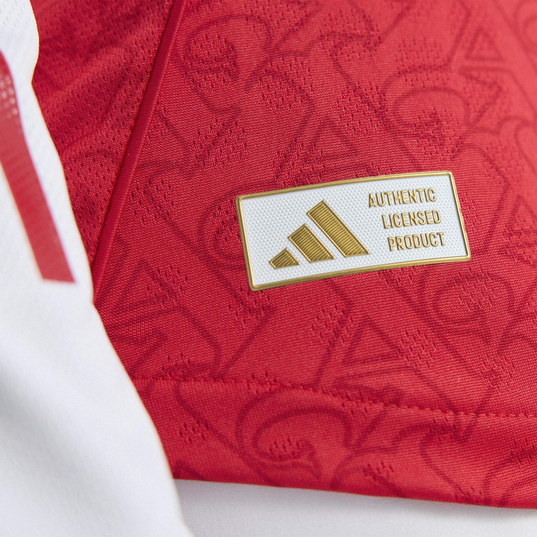 product/a/d/adidas_jj1833_better-scarlet-white_16.jpg