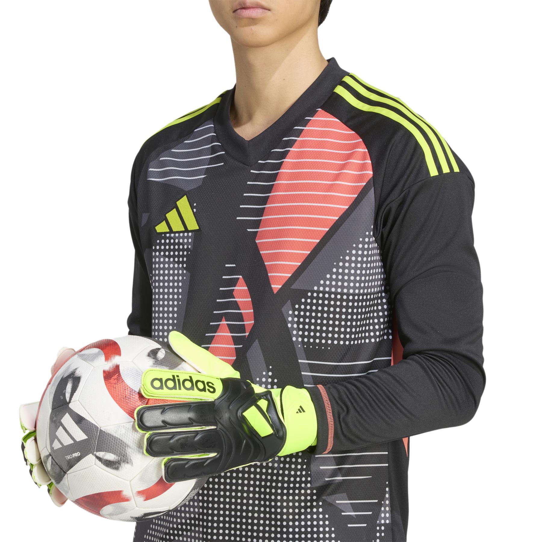 product/a/d/adidas_jn5340_black-luclem-luclem_2.jpg