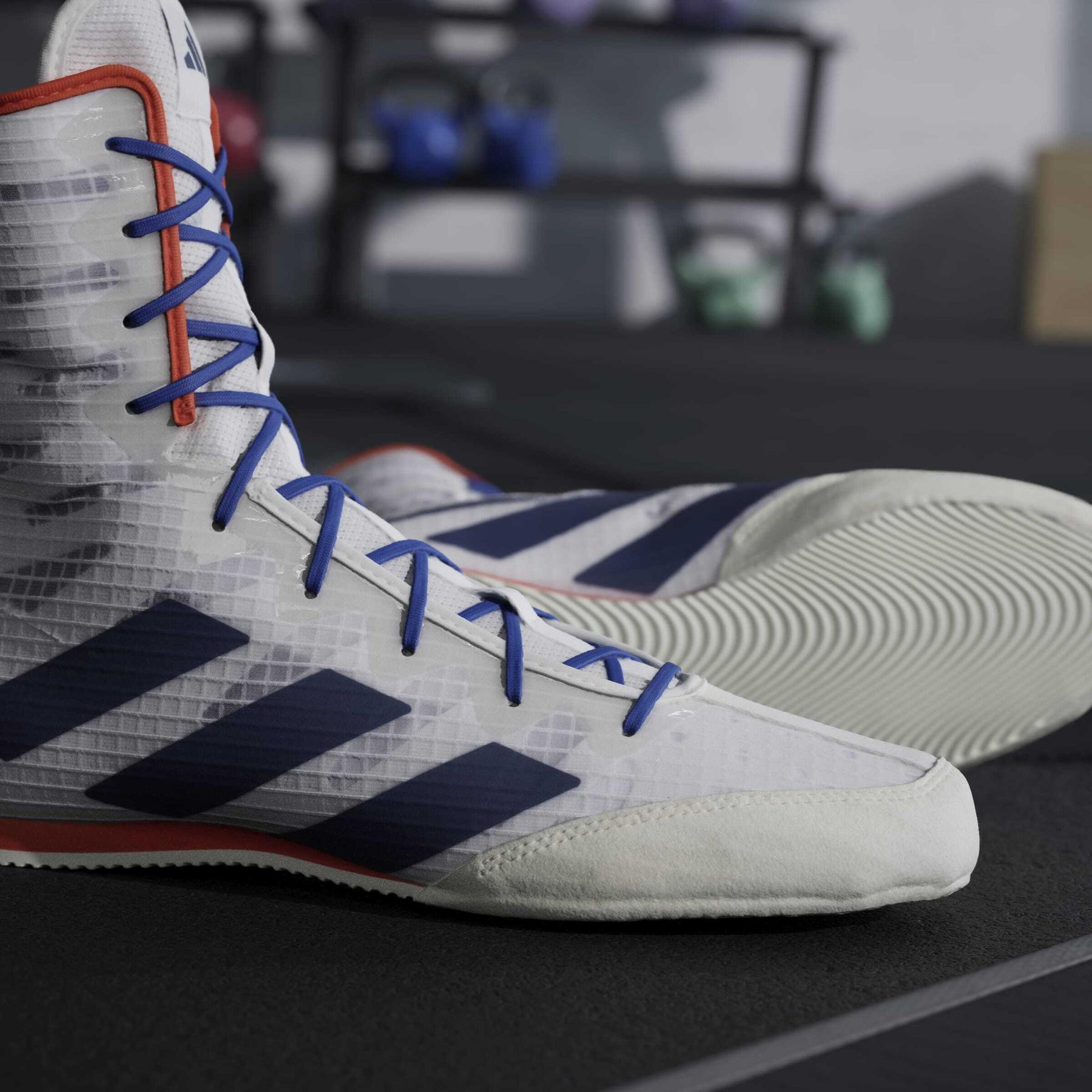 product/a/d/adidas_jp9847_23_footwear_photography_heromrktng_view_11-nw091625.jpg