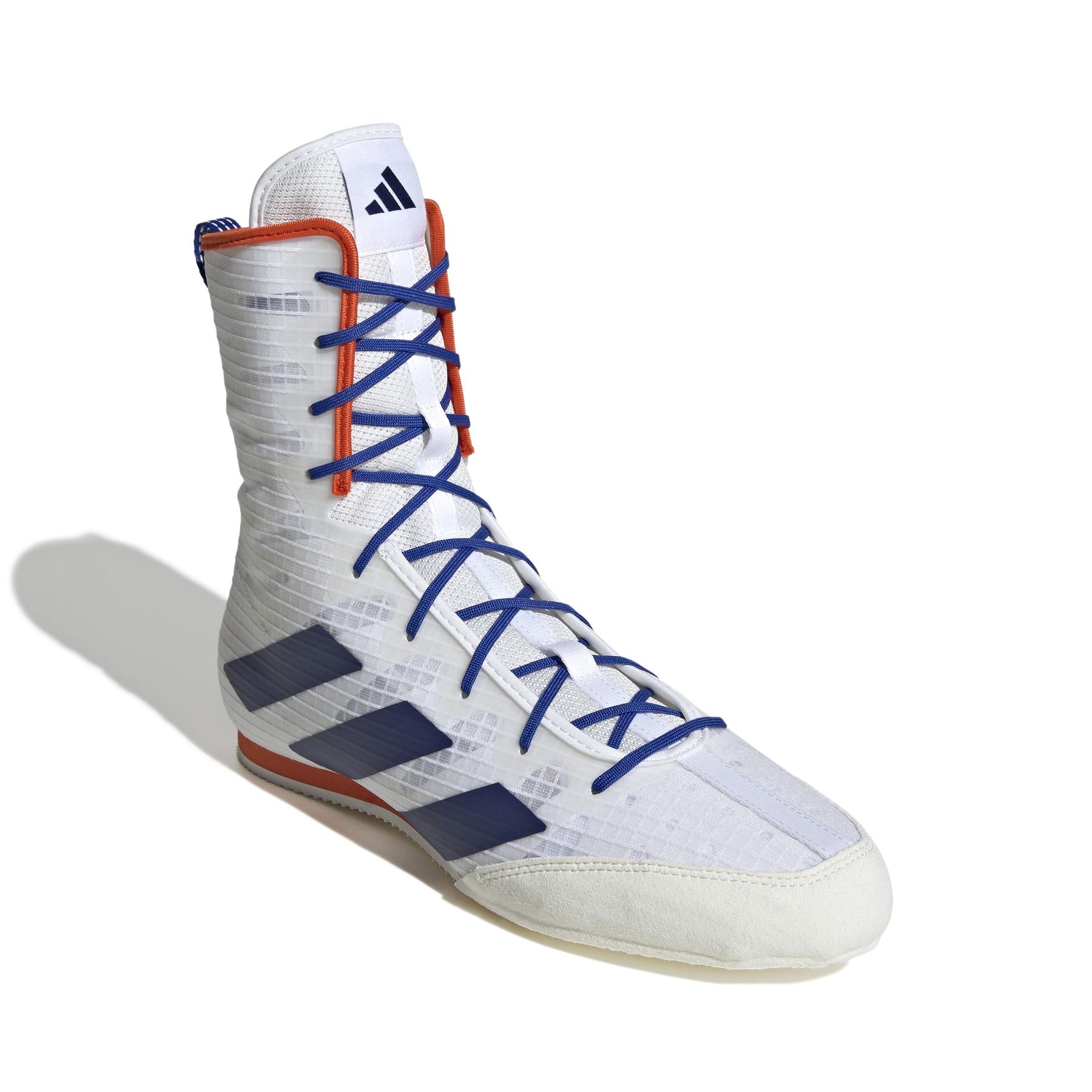 product/a/d/adidas_jp9847_6_footwear_photography_front_lateral_top_view_white-nw091625.jpg