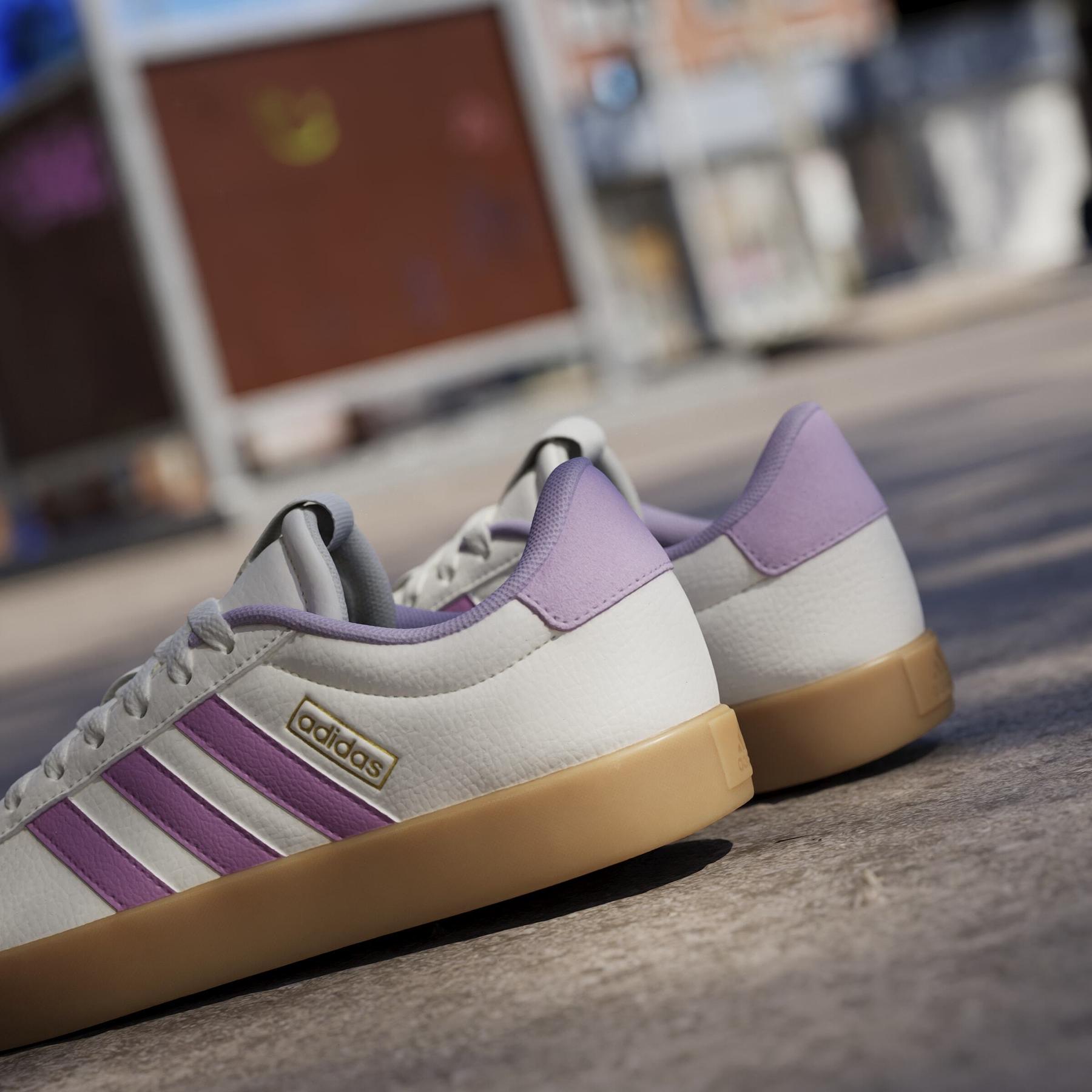 product/a/d/adidas_jr8661_22_footwear_photography_heromrktng_view_9-nw091725.jpg
