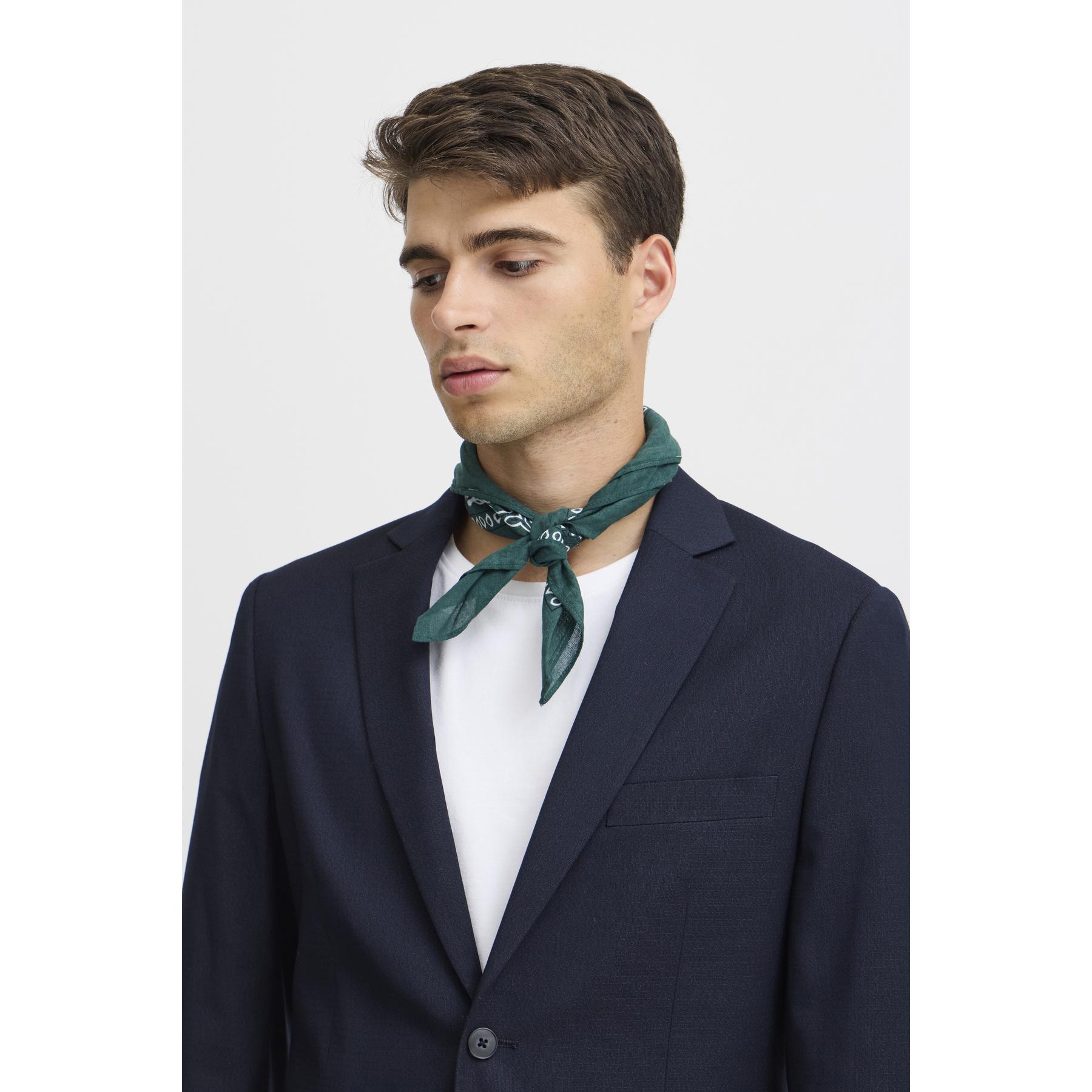 product/c/a/casual-friday_20505219-194013_8.jpg