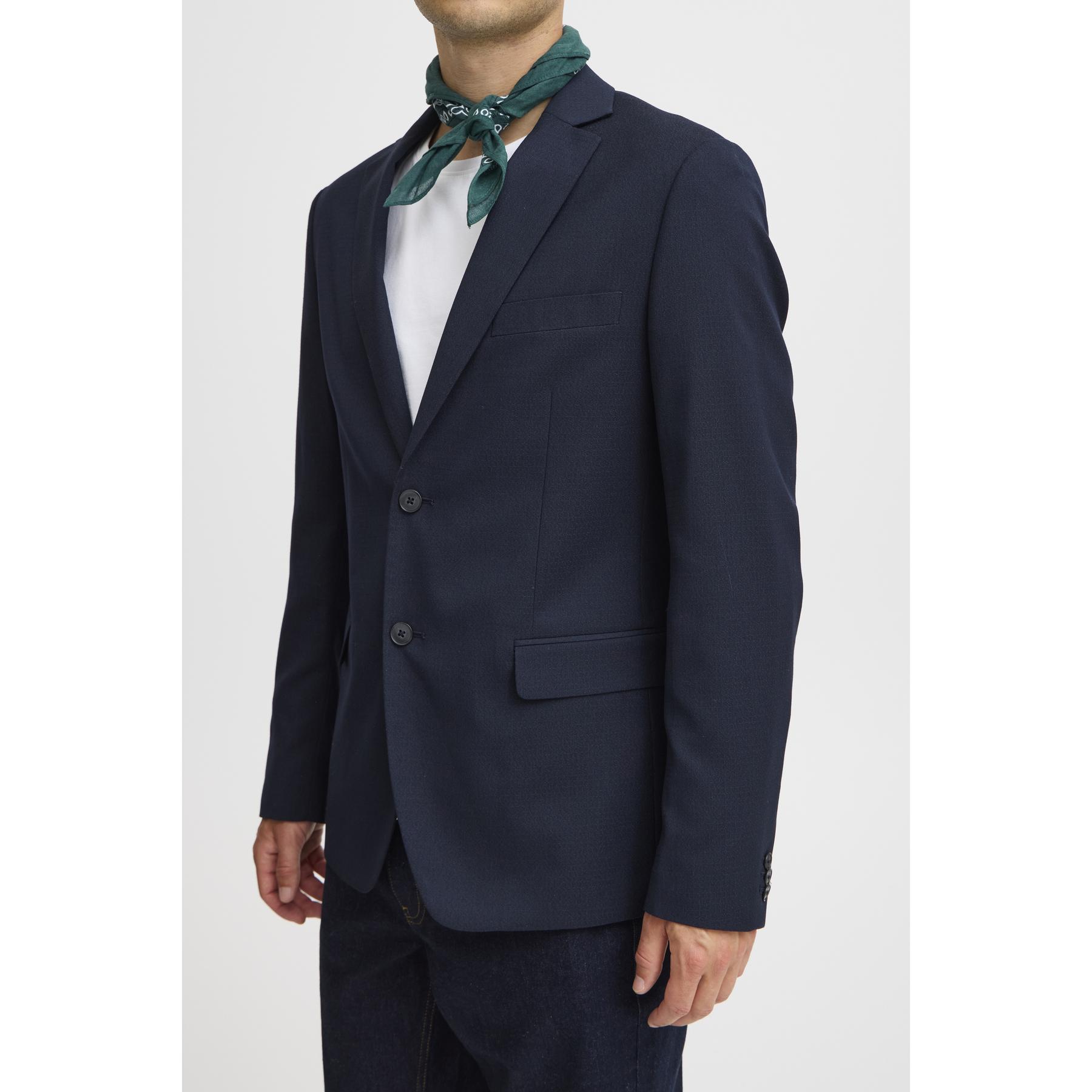 product/c/a/casual-friday_20505219-194013_9.jpg