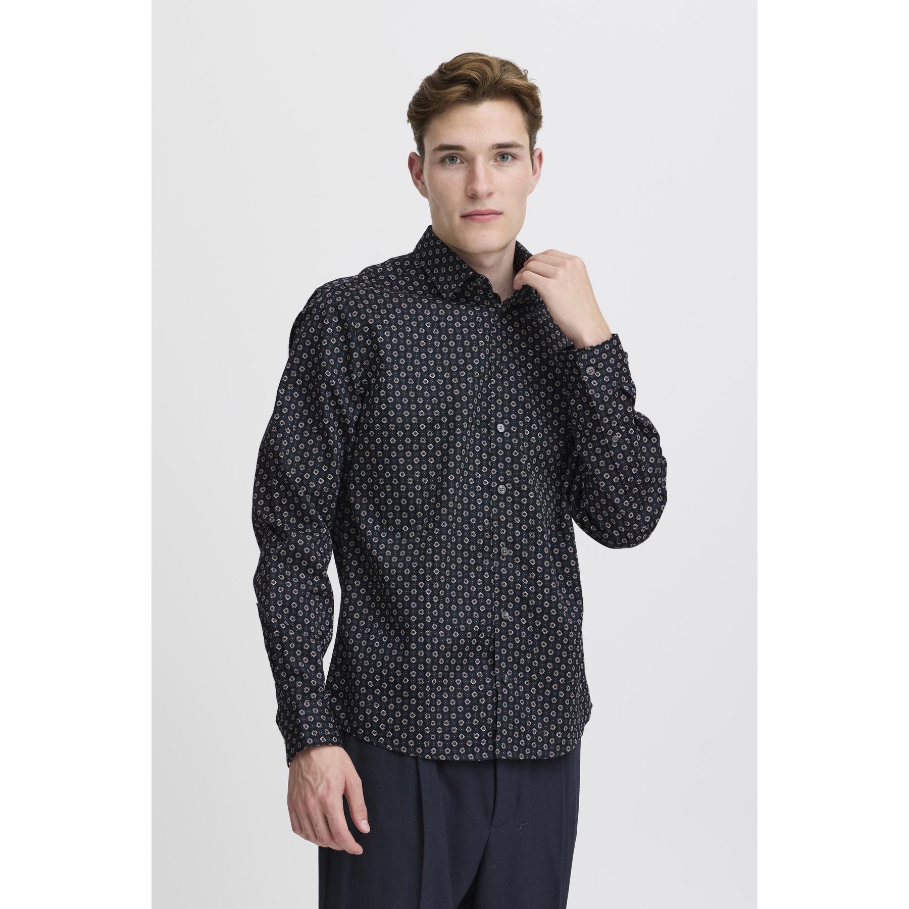 product/c/a/casual-friday_20505348-194013_4.jpg