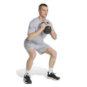 product/2/0/2025_09_adidas_jz8490_4_apparel_on_model_walking_view_white.jpg