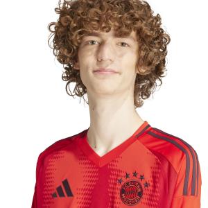product/a/d/adidas_it2254_9_apparel_on_model_detail_view_2_whiterep2.jpg