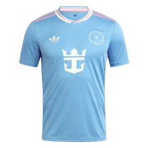 product/a/d/adidas_ka7504_2_apparel_photography_front_view_white.jpg