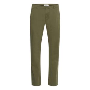 20503448-180426-chino-trousers-casual-friday-viggo-capulet-olive