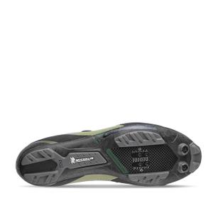 product/g/a/gaerne-3880-010-green-3.jpg