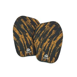 en1004-naranja-shin-guards-oxum-sport-neoshield-maracana-orange