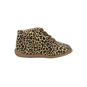 t1aamn04r3-baby-booties-pom-d-api-stand-up-sahara