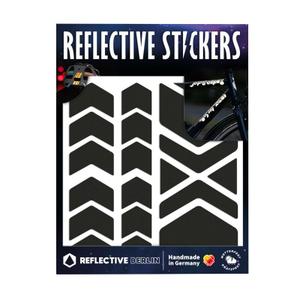 205519-reflective-helmet-stickers-reflective-berlin-black-white-chevron-one-size