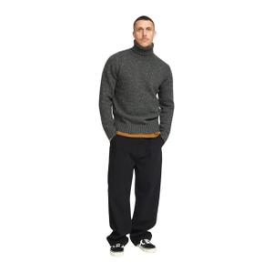 product/r/e/revolution_6568-black_black_2.jpg