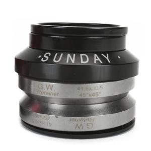 disn1000-integrated-headset-sunday-black-1-125-45-x-45